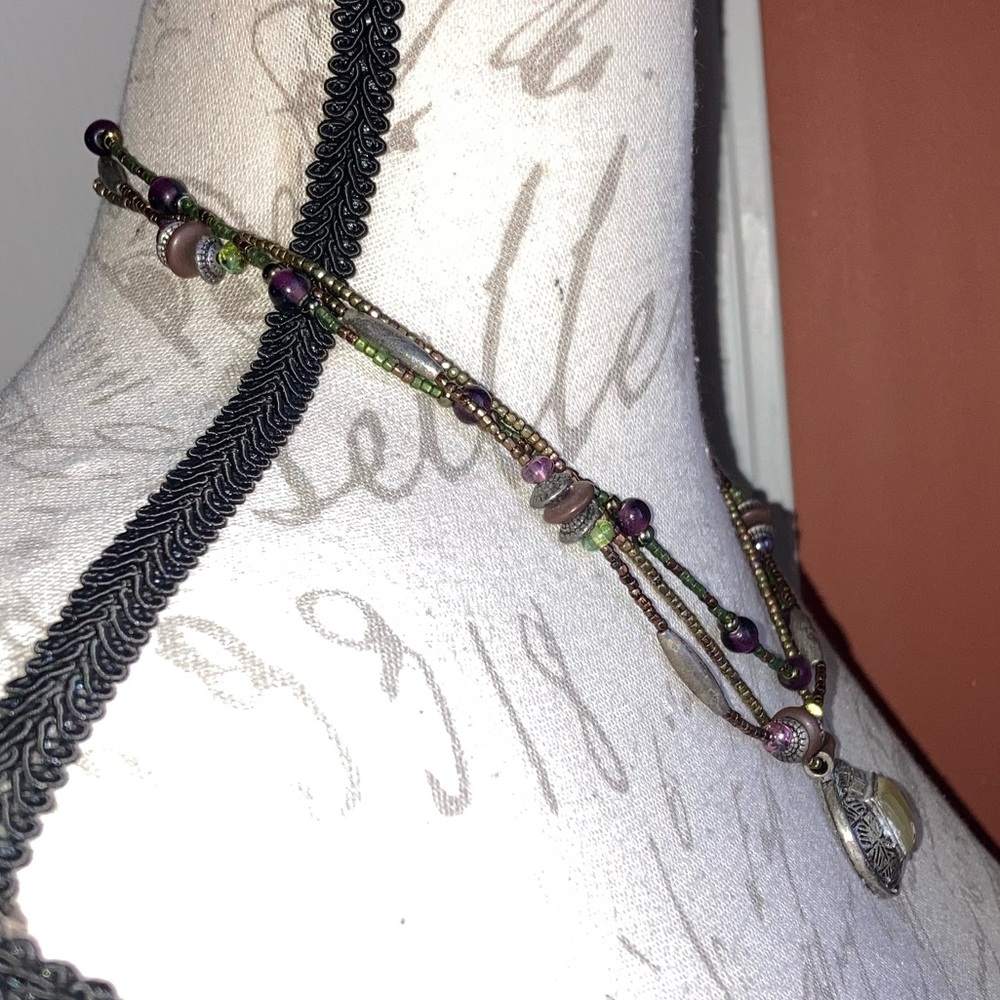 Multistrand Beaded Pendant Necklace Jewelry - Picture 5 of 6